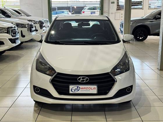 HYUNDAI HB20 1.6 COMFORT PLUS 16V FLEX 4P AUTOMÁTICO HYUNDAI HB20 1.6 COMFORT PLUS 16V FLEX 4P AUTOMÁTICO